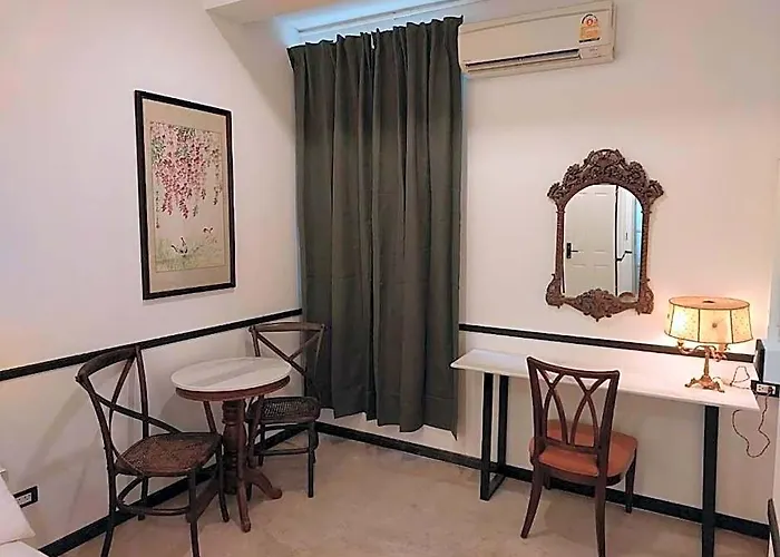 The Character Yaowarat Hotel Bangkok